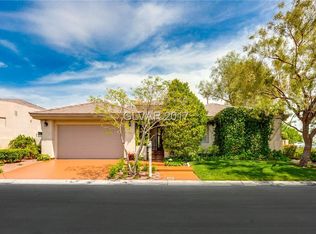 112 Tesoro Dr, Las Vegas, NV 89144