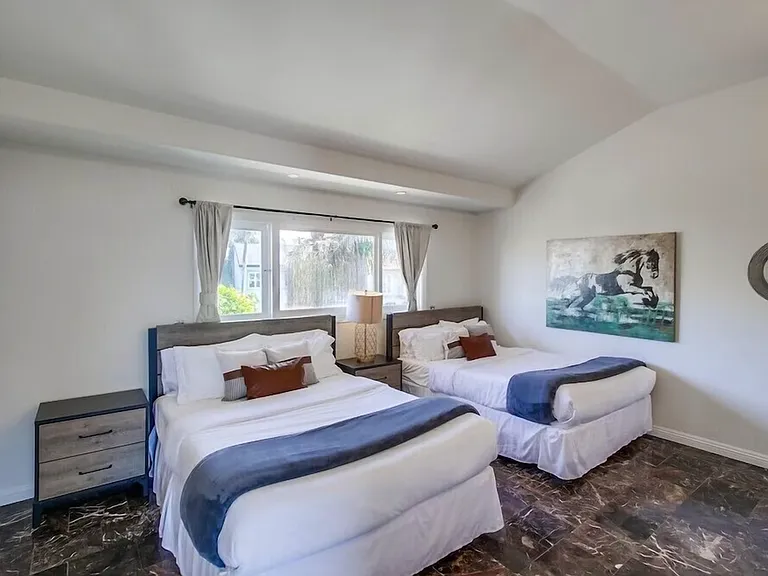5646 Chelsea Ave — Photo 17