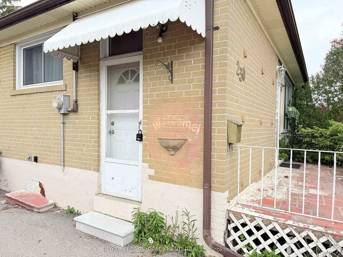 Building Photo - 230 Axminster Dr #BASEMENT