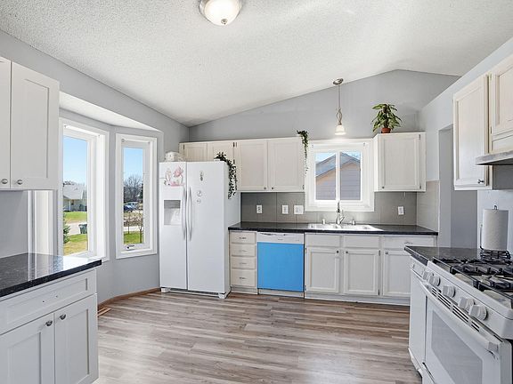 4th image of 12048 Zea St NW