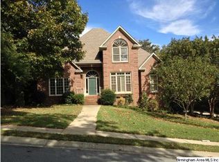 976 Lake Crest Pkwy, Hoover, AL 35226