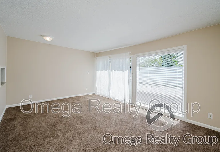 3380 McGehee Rd #H — Photo 9