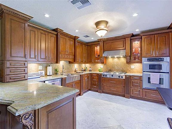 16000 Aberdeen Way - Photo 3