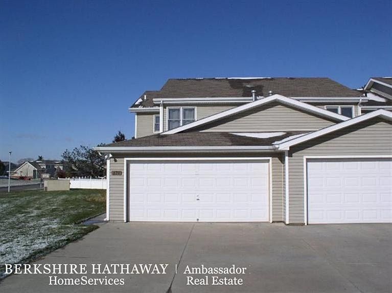 1st image of 620 Lakeside Dr #53