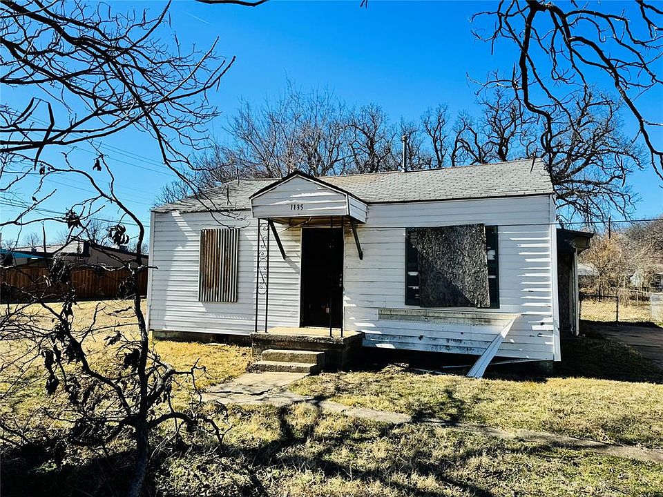 1st image of 1135 NE Grand Blvd