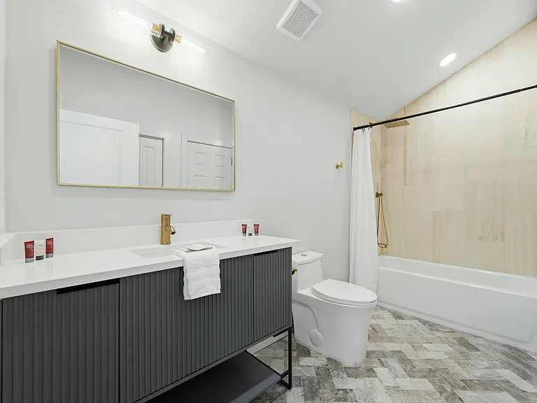 1845 Branch Valley Dr — Photo 22