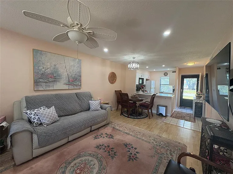1606 Flint Dr W — Photo 14