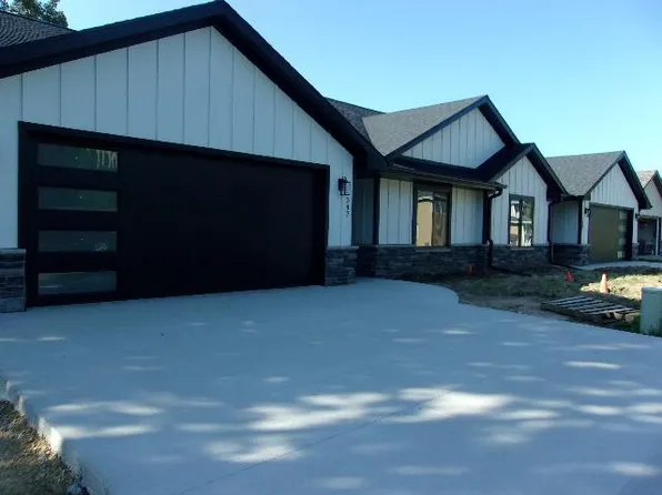 347 Waite Lane, Platteville, WI 53818