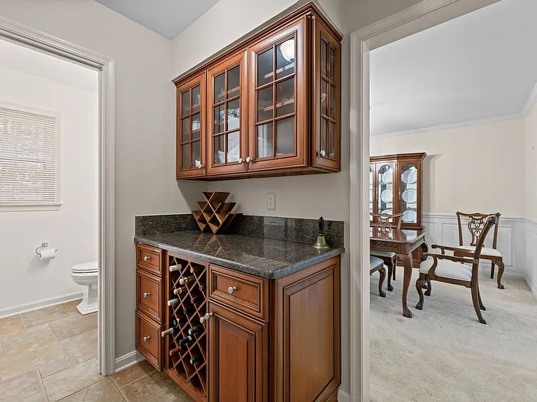12307 Eliff Way — Photo 8