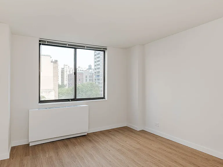 730 Columbus Ave #11B — Photo 29