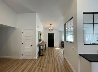 3830 E Contessa St, Mesa, AZ 85205