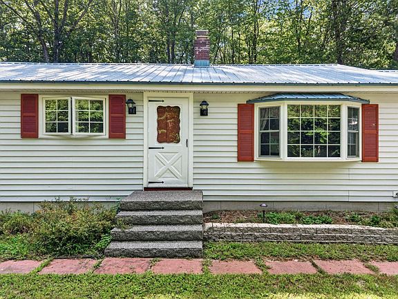 5th image of 814 Cape Road