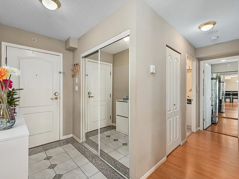 6191 Buswell St #90X — Photo 19