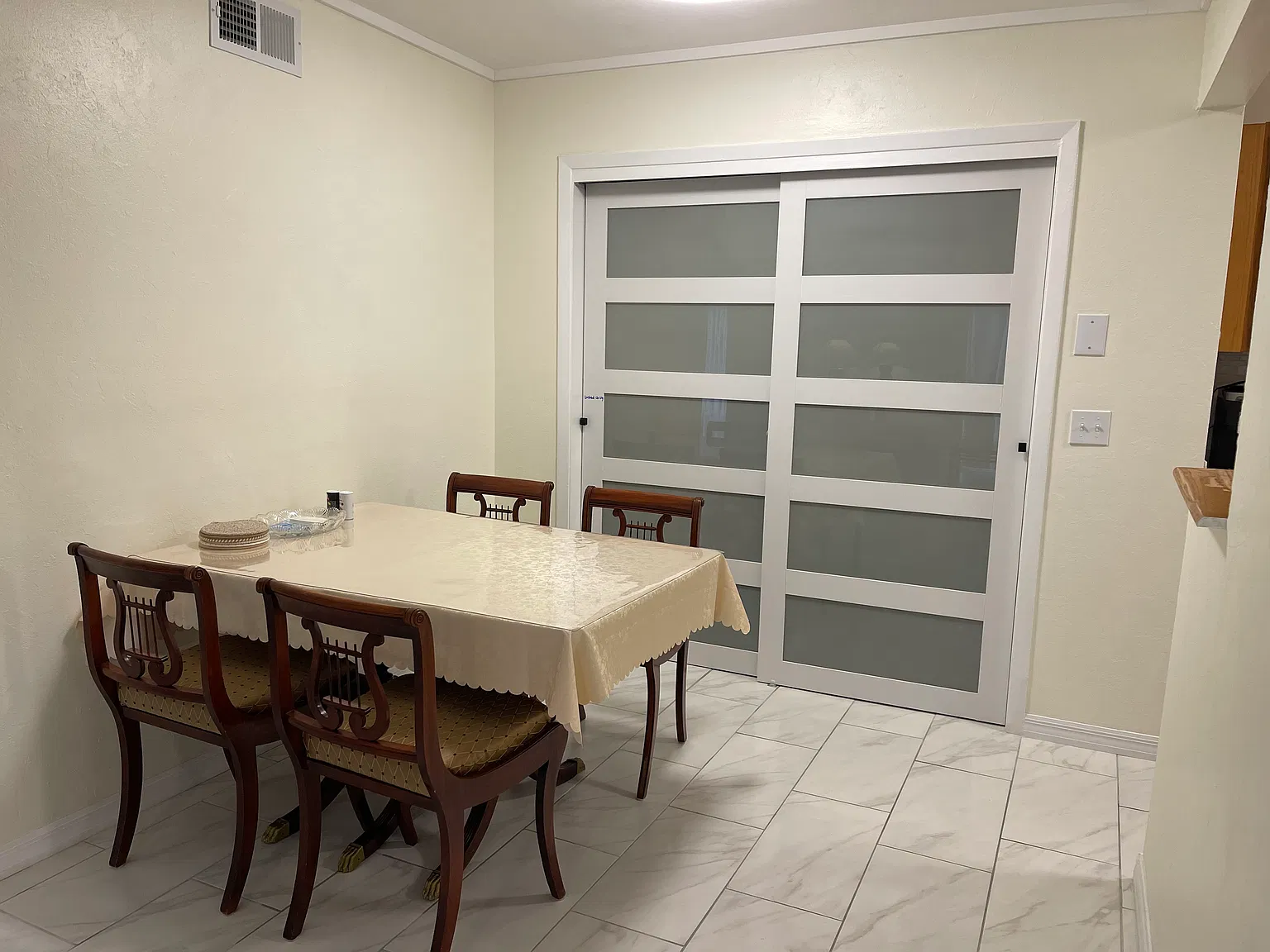 SW 16th Ct, Gainesville — Photo 4