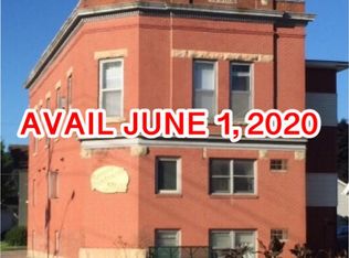 429 E Broadway St APT 5, Winona, MN 55987