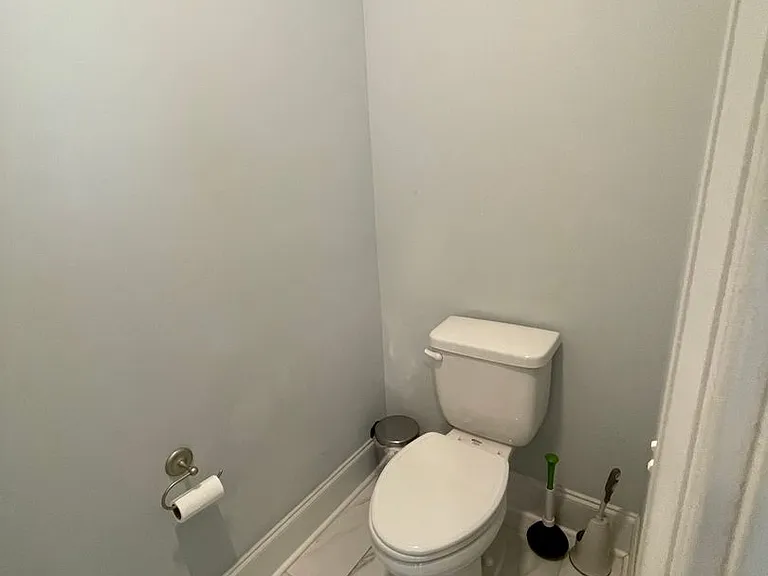 1351 Ogelthorp Dr NW — Photo 28