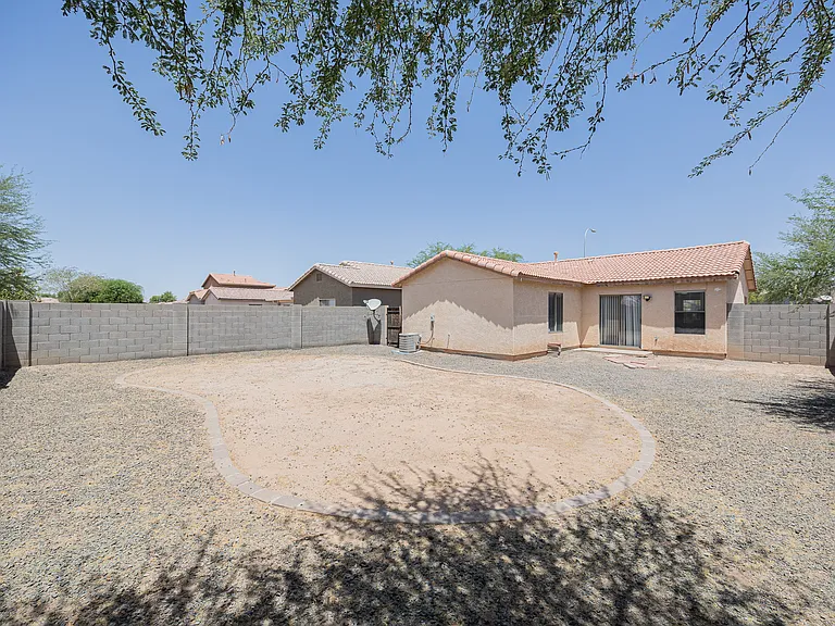 6413 W Elwood St — Photo 21