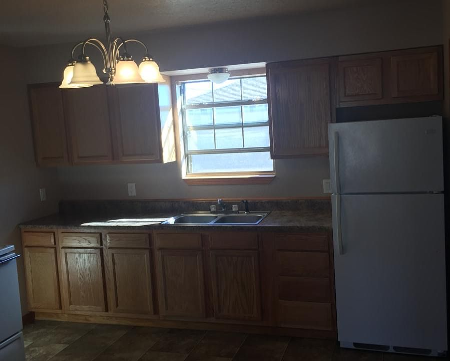 Spacious Kitchen