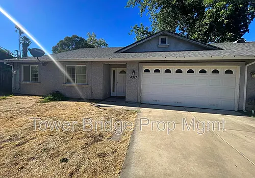 4317 18th Ave Photo 1