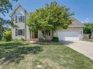 2635 N Parkwood Ln, Wichita, KS 67220