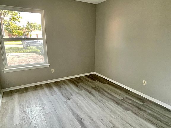 3rd bed room