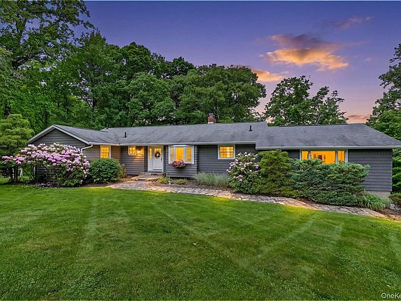 2nd image of 8 Mountain Brook Road