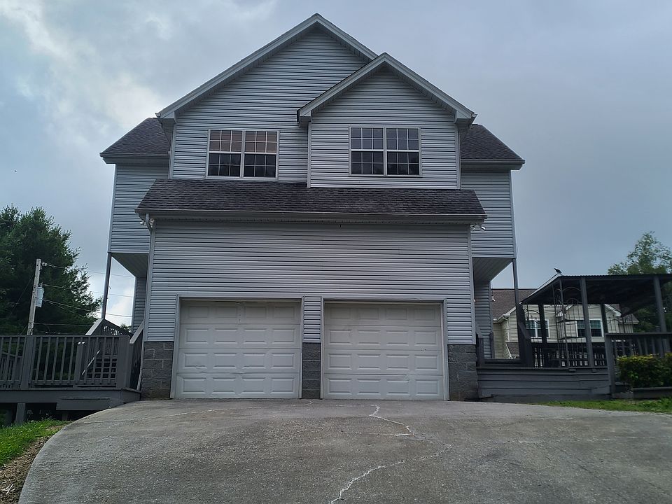 1st image of 1528 Old Oak Ln