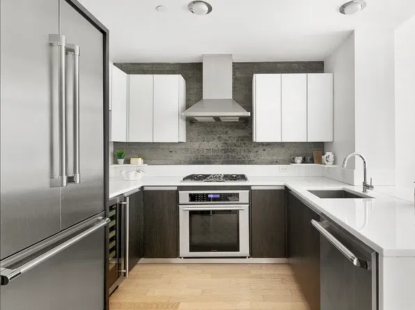 247 West 46th Street image 1 of 15
