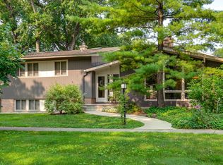 764 Evanston Ave, Lake Bluff, IL 60044