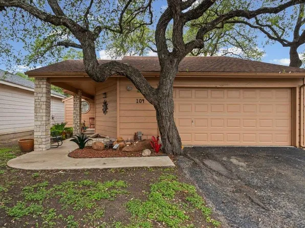 104 Overlook Cir, Wimberley, TX 78676