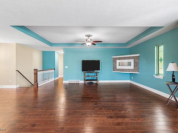 5th image of 292 Waterfowl Ct