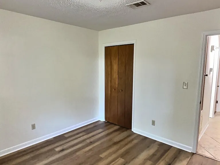 9216 Pointe Aux Chenes Rd — Photo 22