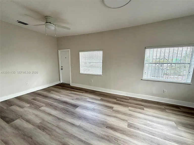 173 NW 36th St #2 — Photo 10