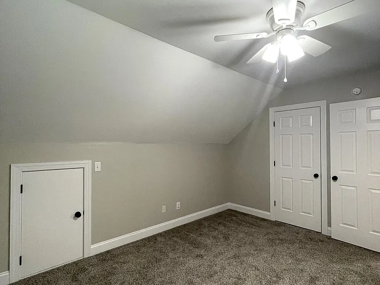 383 Springview Ln — Photo 29