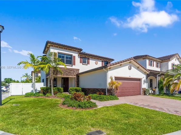 3573 W 93rd Pl, Hialeah, FL 33018