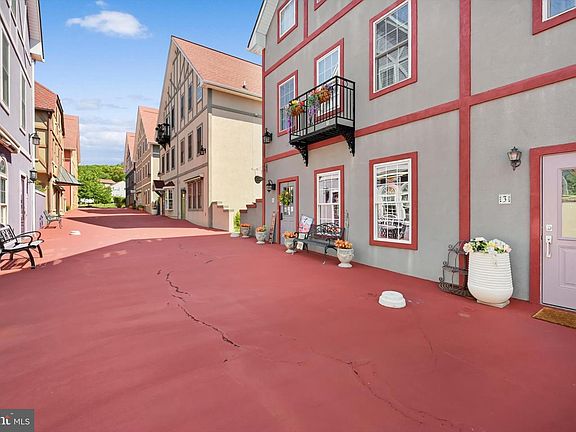 4th image of 5 N Village Cir