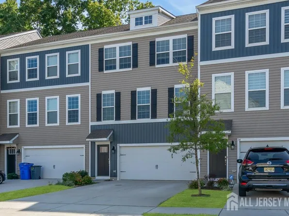 32 Foundry Blvd, Mount Holly, NJ 08060