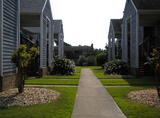 120 Ocean Villas Way, Virginia Beach, VA 23451