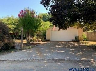 517 NE Cloverdale Pl, Albany, OR 97321