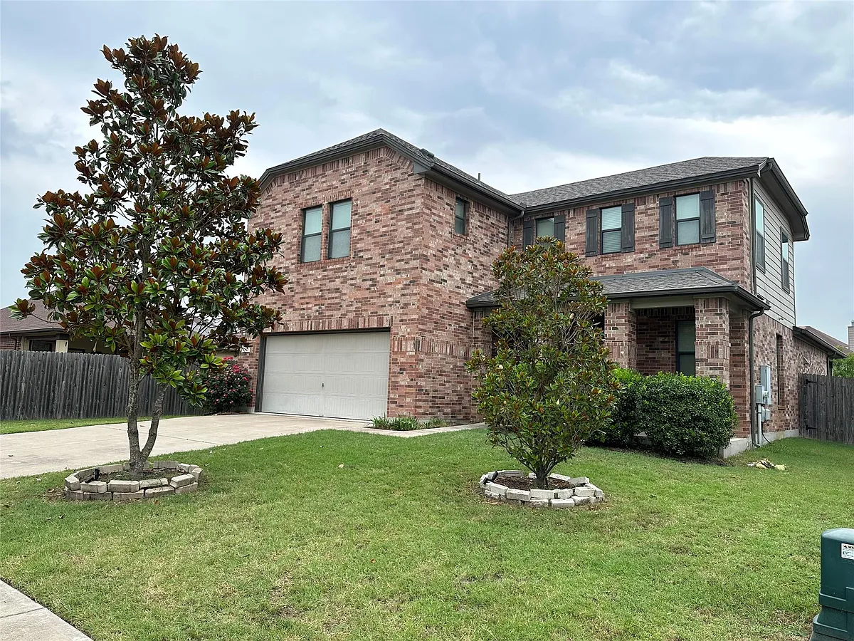 Building Photo - 1248 Hyde Park Dr