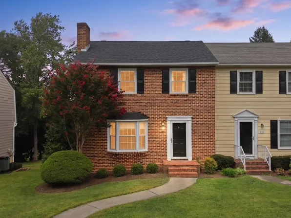 820 Appleseed Ct, Winchester, VA 22601