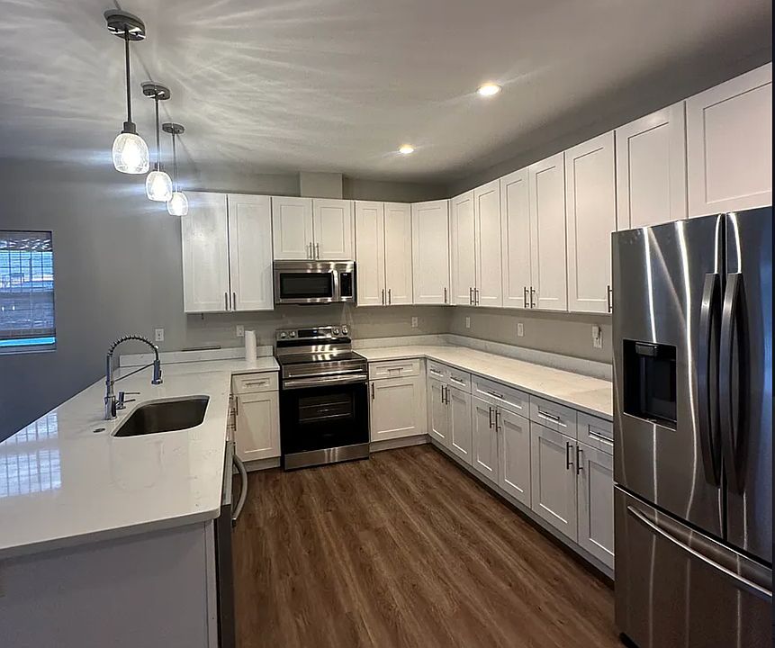 1st image of 4609-4607 Lorain Ct #201