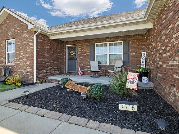 3rd image of 4716 S 125th Road