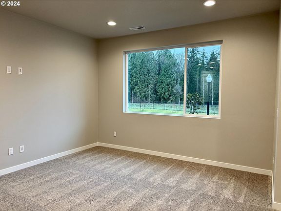 5th image of 18308 NE 47th Ave #175