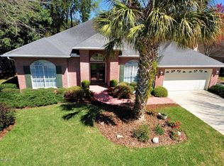 2373 Foxhaven Dr E, Jacksonville, FL 32224