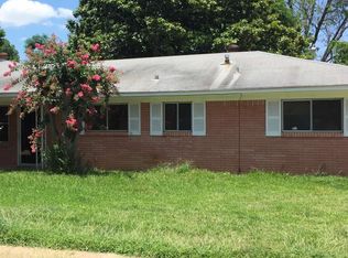 221 Edwards St, Bossier City, LA 71111