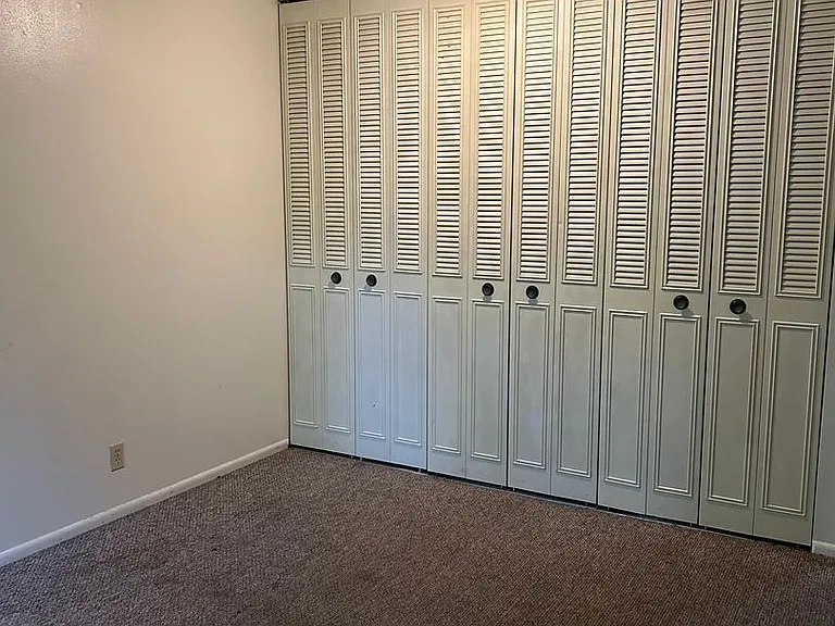 1011 Washington Ave — Photo 5