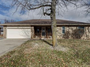 1949 E Valley Water Mill Rd, Springfield, MO 65803