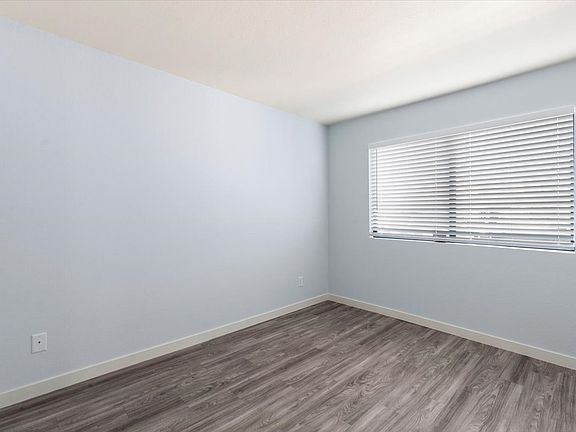 3rd image of 3810 N Maryvale Pkwy APT 1061