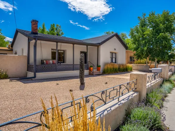231 Delgado St, Santa Fe, NM 87501